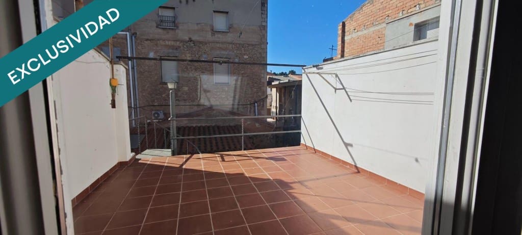 4 sovrum Radhus till salu i Riba-roja d'Ebre med pool garage - 280 000 € (Ref: 9619299)