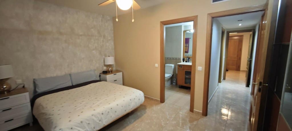 Apartamento de 4 habitaciones en Salou en venta - 348.000 € (Ref: 9619300)