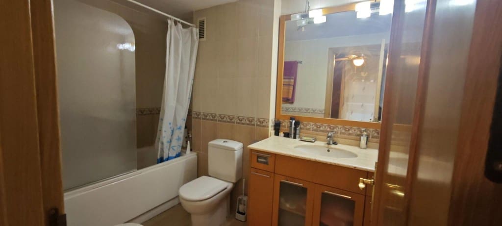 Apartamento de 4 habitaciones en Salou en venta - 348.000 € (Ref: 9619300)