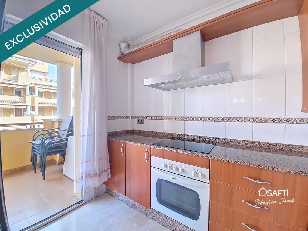 2 soverom Leilighet til salgs i Denia med svømmebasseng garasje - € 279 000 (Ref: 9619302)