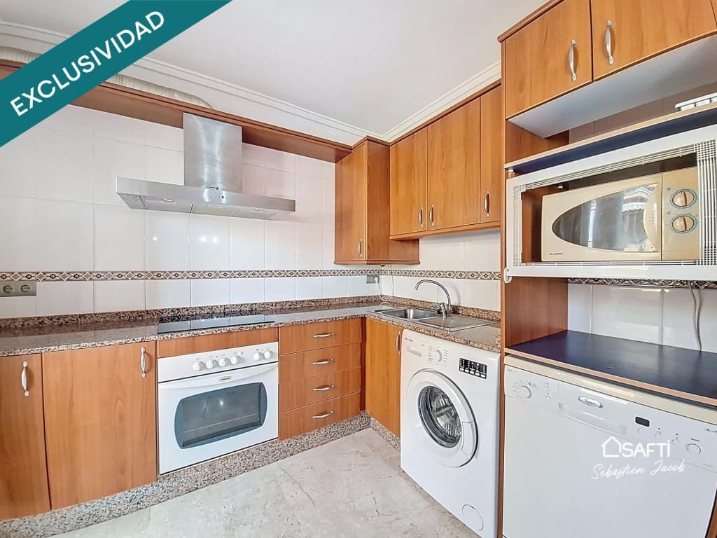 2 soverom Leilighet til salgs i Denia med svømmebasseng garasje - € 279 000 (Ref: 9619302)