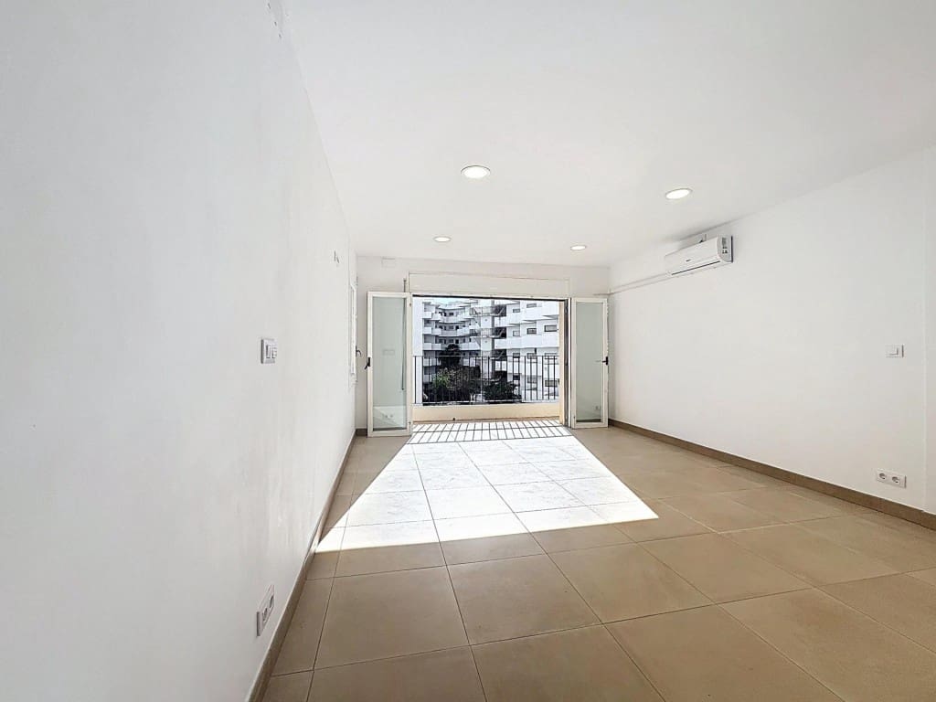 2 soveværelse Lejlighed til salg i Roses - € 230.000 (Ref: 9619303)