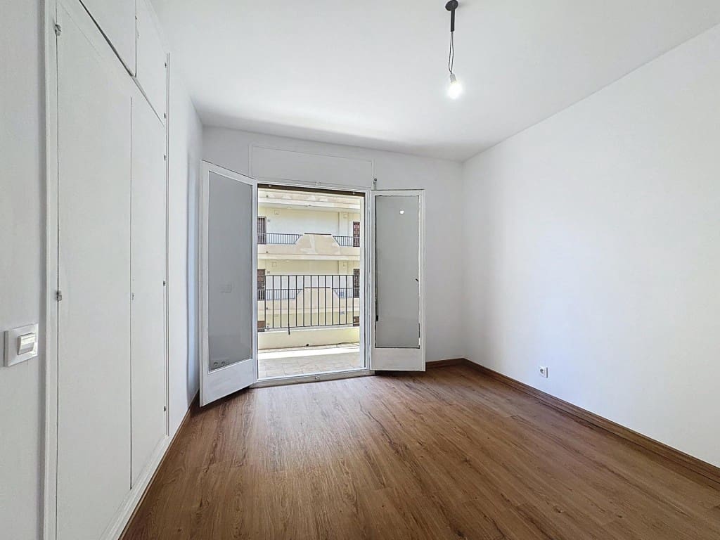 2 soveværelse Lejlighed til salg i Roses - € 230.000 (Ref: 9619303)