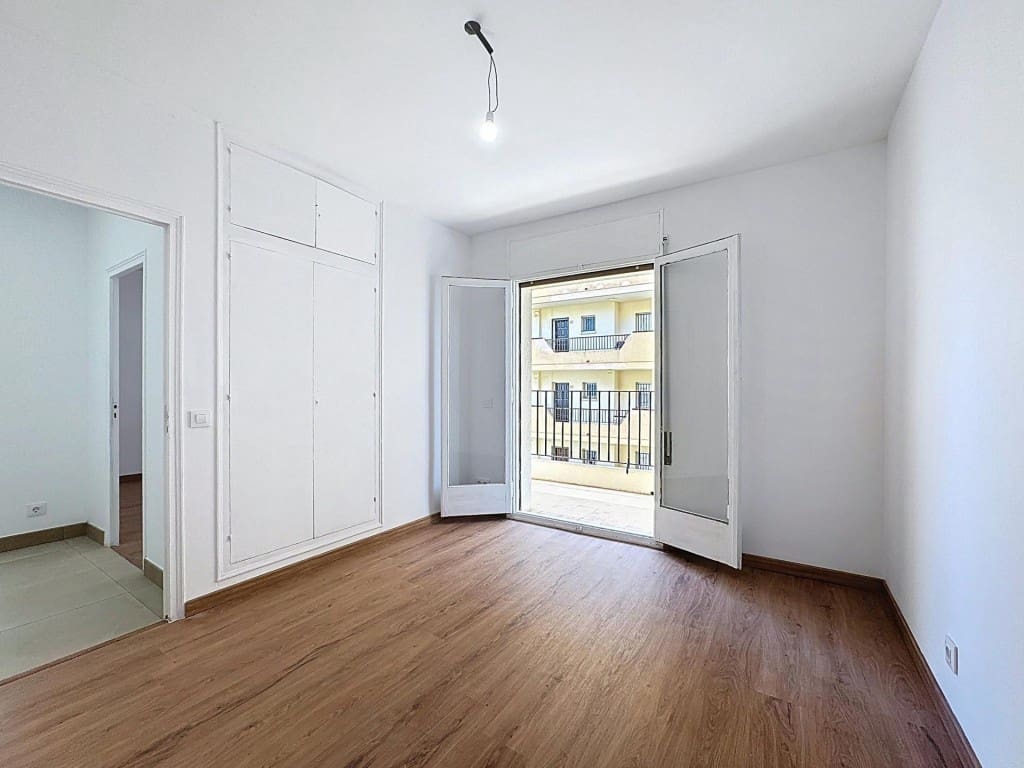 2 soveværelse Lejlighed til salg i Roses - € 230.000 (Ref: 9619303)