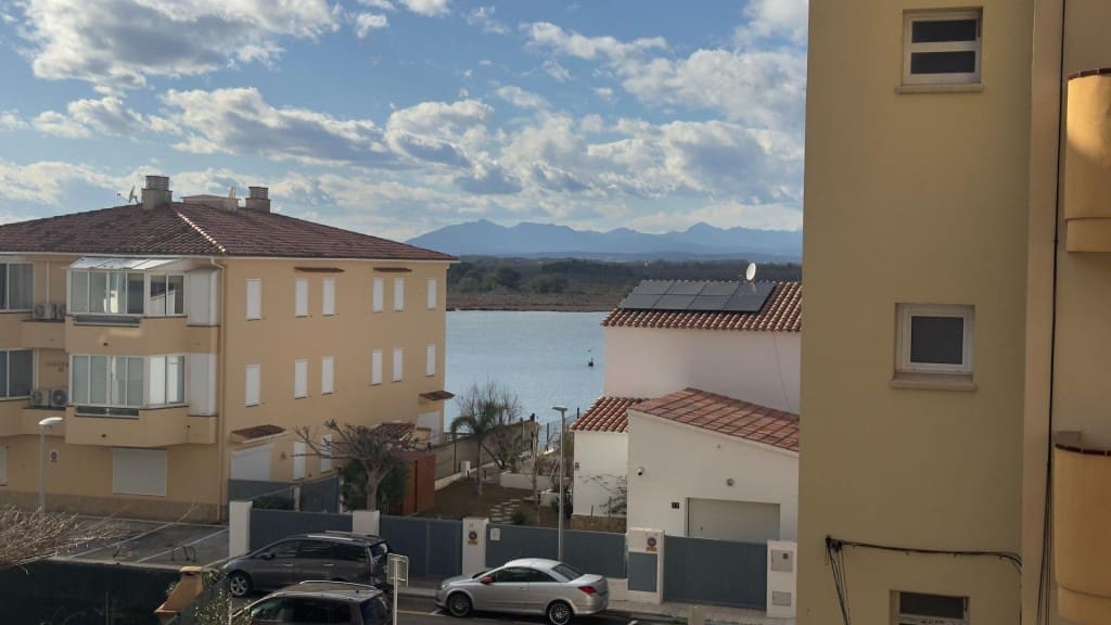 2 soveværelse Lejlighed til salg i Roses - € 230.000 (Ref: 9619303)