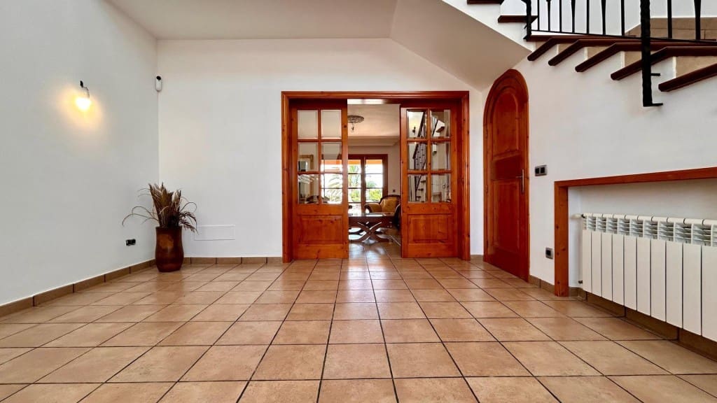 5 bedroom Finca/Country House for sale in Manacor with pool - € 2,300,000 (Ref: 9619305)