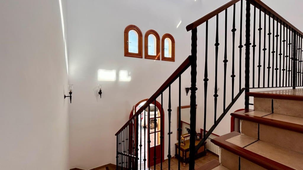 5 bedroom Finca/Country House for sale in Manacor with pool - € 2,300,000 (Ref: 9619305)