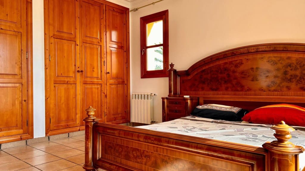 5 bedroom Finca/Country House for sale in Manacor with pool - € 2,300,000 (Ref: 9619305)