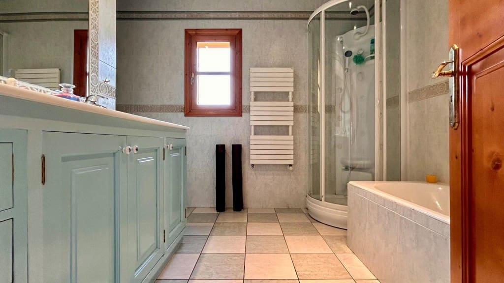 5 bedroom Finca/Country House for sale in Manacor with pool - € 2,300,000 (Ref: 9619305)