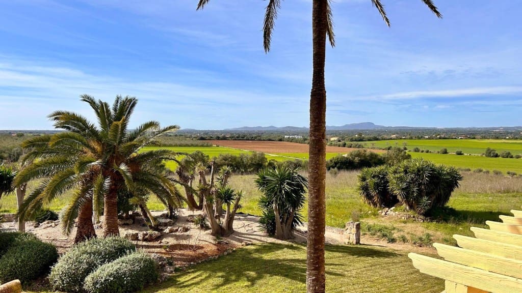 5 bedroom Finca/Country House for sale in Manacor with pool - € 2,300,000 (Ref: 9619305)