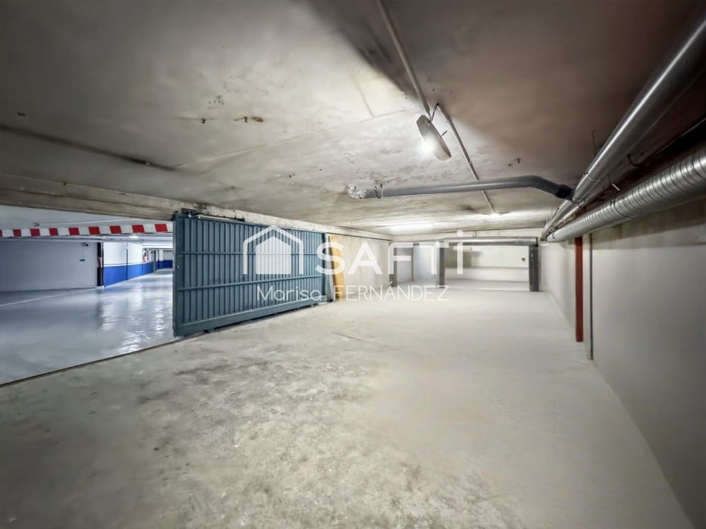 Garage til salg i Benidorm - € 85.000 (Ref: 9619308)