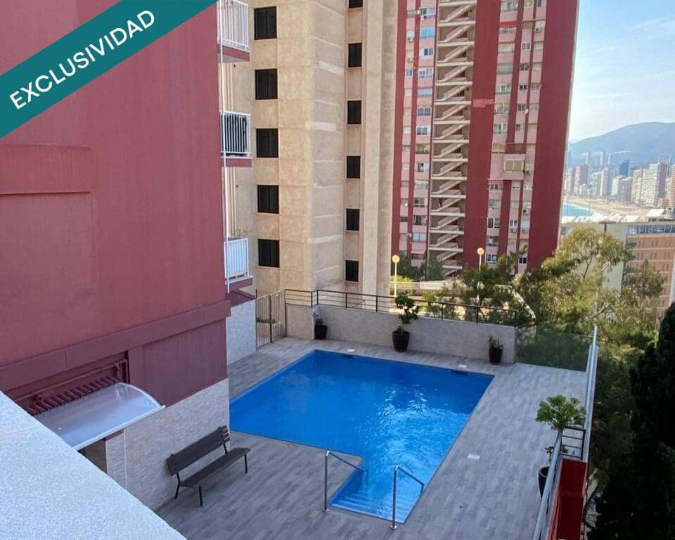 Apartamento de 1 habitación en Benidorm en venta con piscina - 135.000 € (Ref: 9619310)