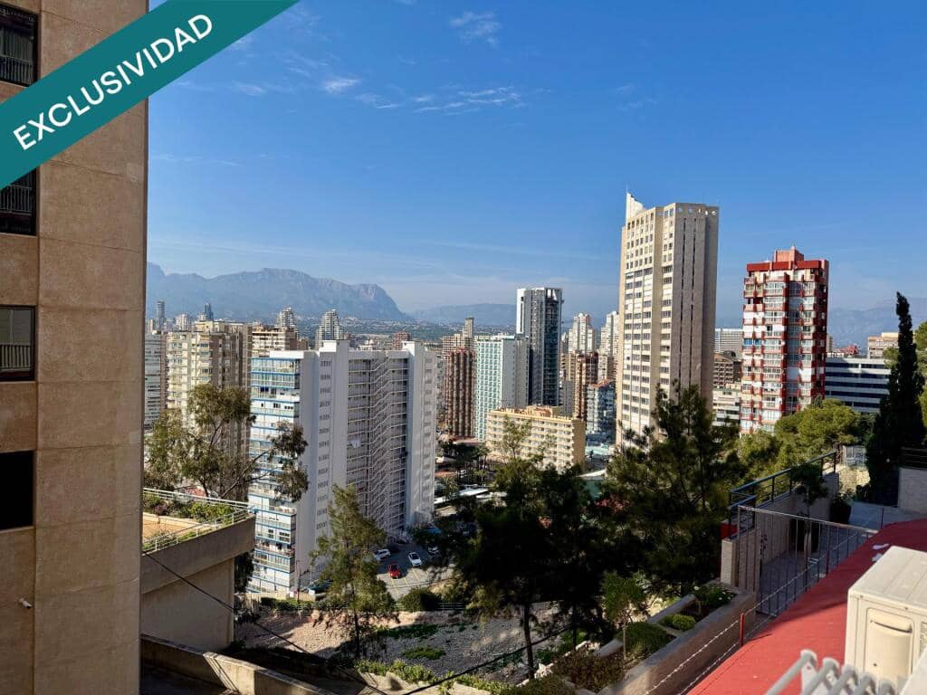 Apartamento de 1 habitación en Benidorm en venta con piscina - 135.000 € (Ref: 9619310)