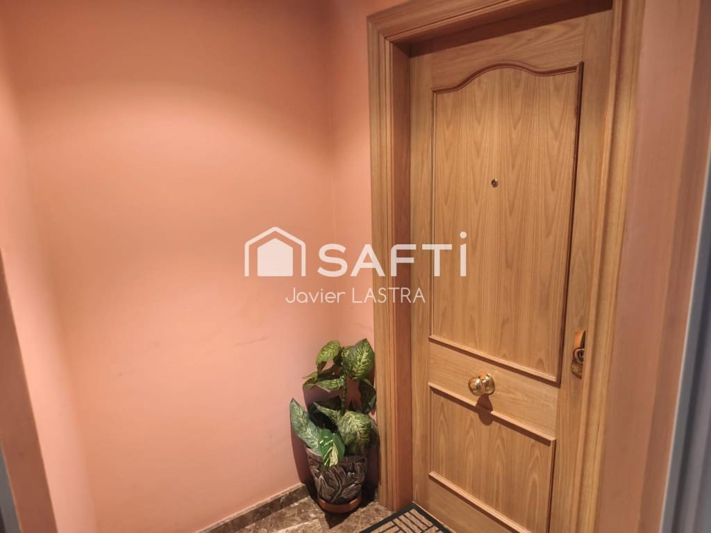 3 soveværelse Lejlighed til salg i Leon by med garage - € 320.000 (Ref: 9625694)