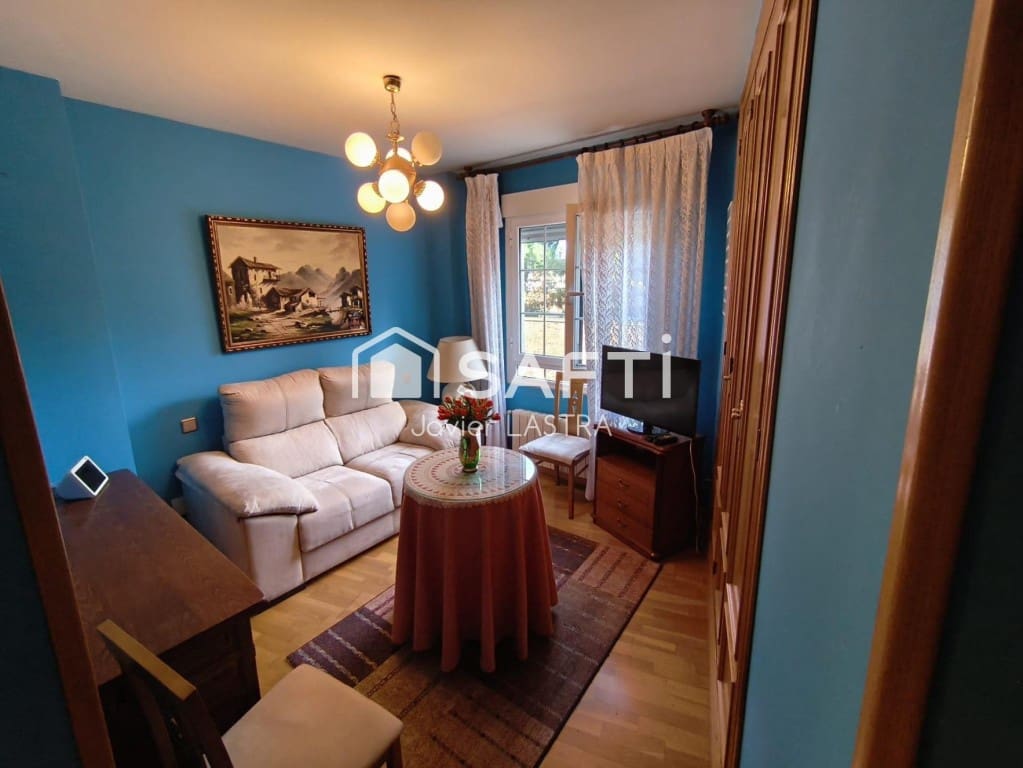 3 soveværelse Lejlighed til salg i Leon by med garage - € 320.000 (Ref: 9625694)