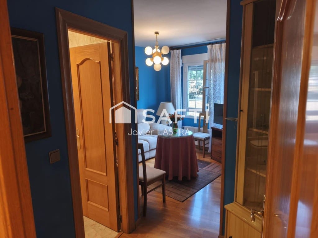 3 soveværelse Lejlighed til salg i Leon by med garage - € 320.000 (Ref: 9625694)