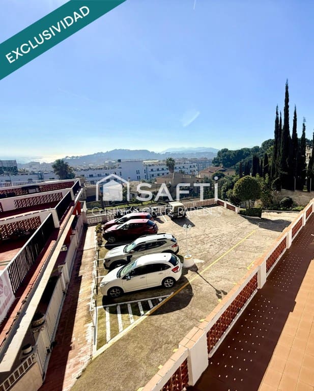 1 makuuhuone Huoneisto myytävänä paikassa Lloret de Mar mukana uima-altaan 
autotalli - 147 260 € (Ref: 9627581)