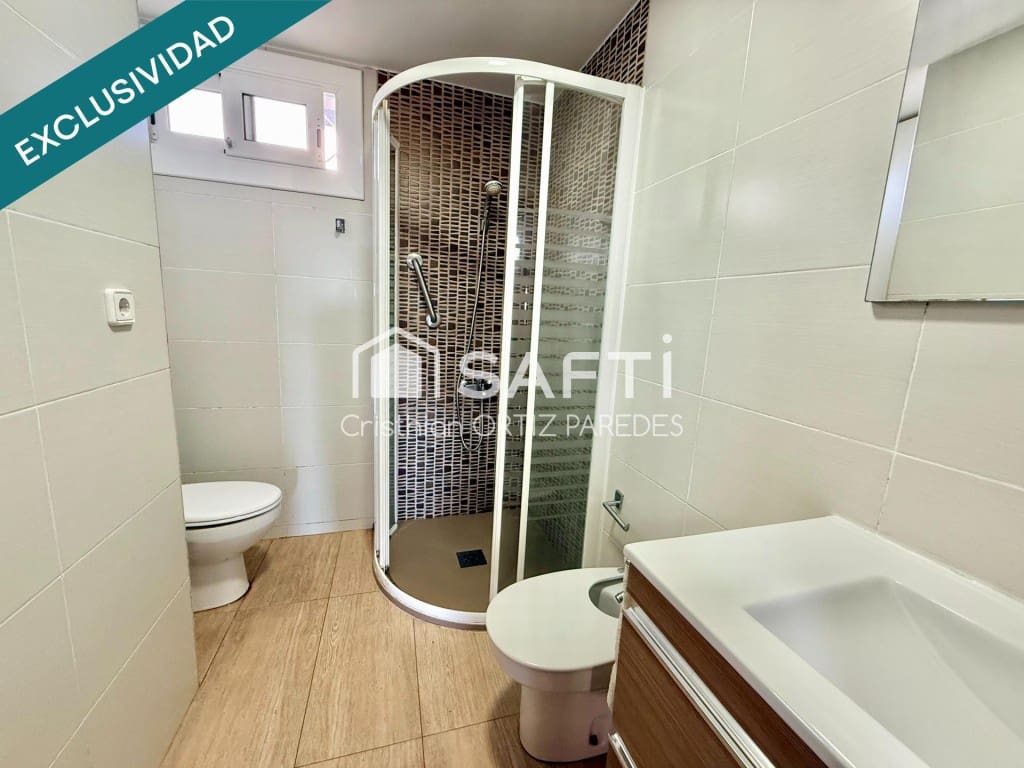 1 makuuhuone Huoneisto myytävänä paikassa Lloret de Mar mukana uima-altaan 
autotalli - 147 260 € (Ref: 9627581)