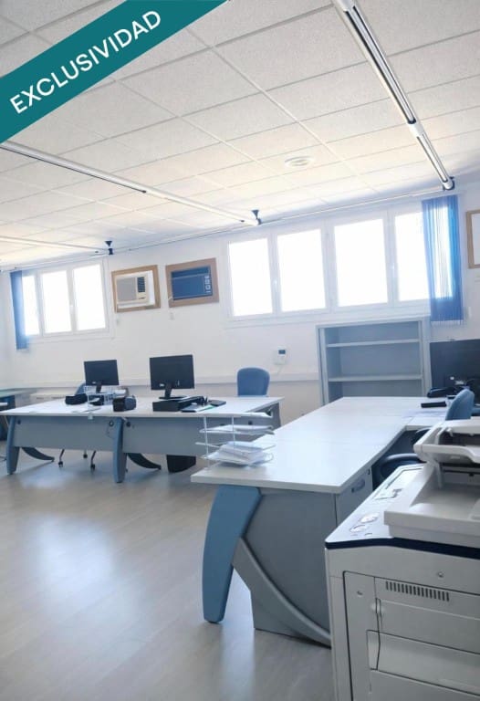 Kommersiell till salu i Almansa - 650 000 € (Ref: 9627587)