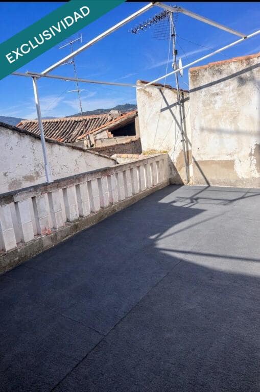 Chalet de 4 habitaciones en Teresa de Cofrentes en venta - 48.000 € (Ref: 9627588)