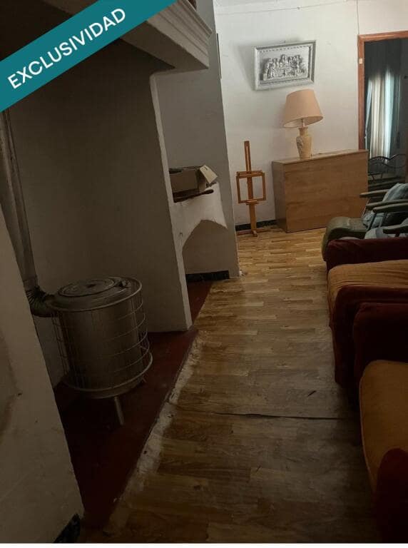 Chalet de 4 habitaciones en Teresa de Cofrentes en venta - 48.000 € (Ref: 9627588)
