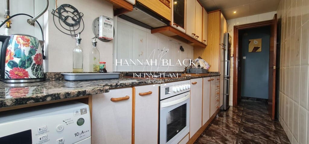 3 sovrum Lägenhet till salu i Badalona - 210 000 € (Ref: 9630013)