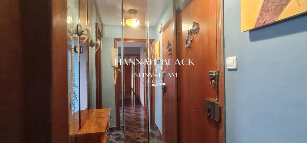 3 sovrum Lägenhet till salu i Badalona - 210 000 € (Ref: 9630013)