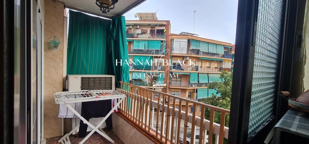 3 sovrum Lägenhet till salu i Badalona - 210 000 € (Ref: 9630013)