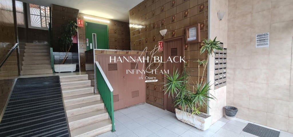 3 sovrum Lägenhet till salu i Badalona - 210 000 € (Ref: 9630013)