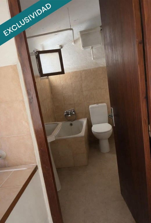 9 chambre Villa/Maison à vendre à Almansa - 80 000 € (Ref: 9630015)