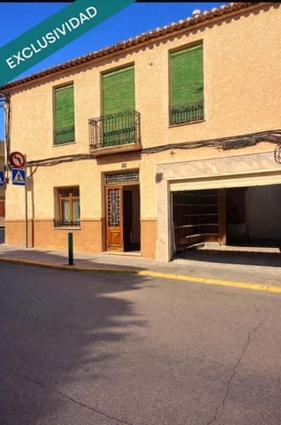 9 chambre Villa/Maison à vendre à Almansa - 80 000 € (Ref: 9630015)