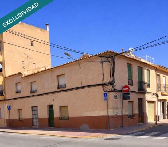 9 chambre Villa/Maison à vendre à Almansa - 80 000 € (Ref: 9630015)