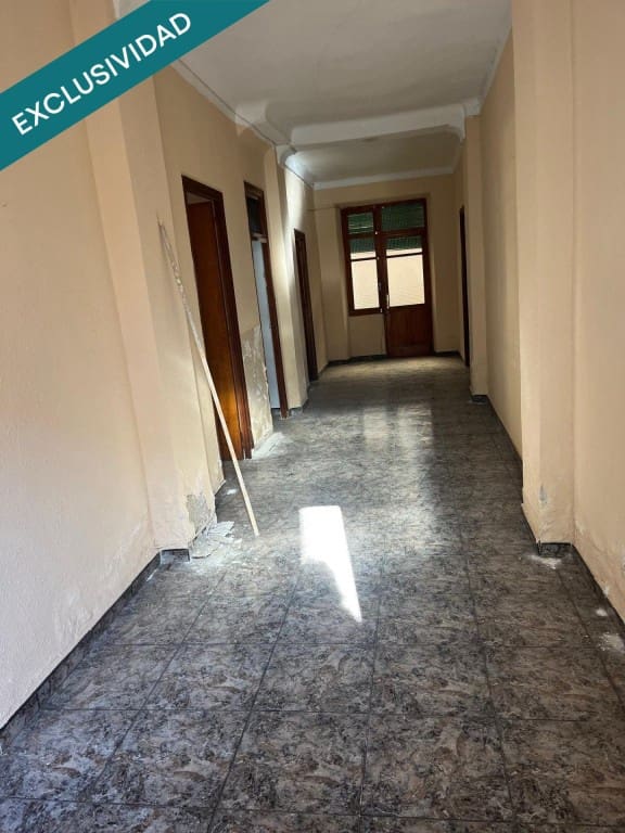 9 chambre Villa/Maison à vendre à Almansa - 80 000 € (Ref: 9630015)