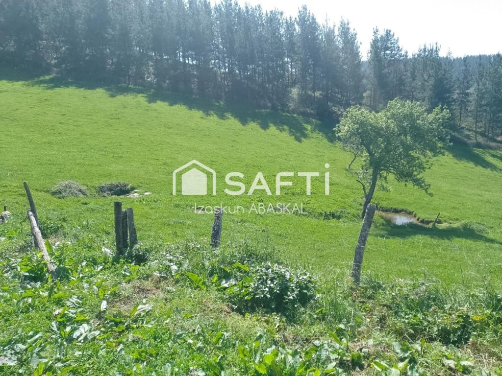 8 soveværelse Finca/Landehus til salg i Amurrio - € 343.000 (Ref: 9630017)