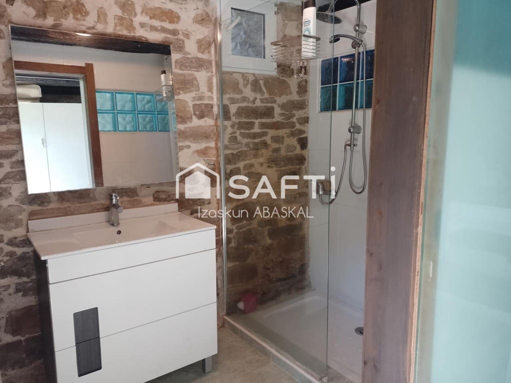 8 soveværelse Finca/Landehus til salg i Amurrio - € 343.000 (Ref: 9630017)