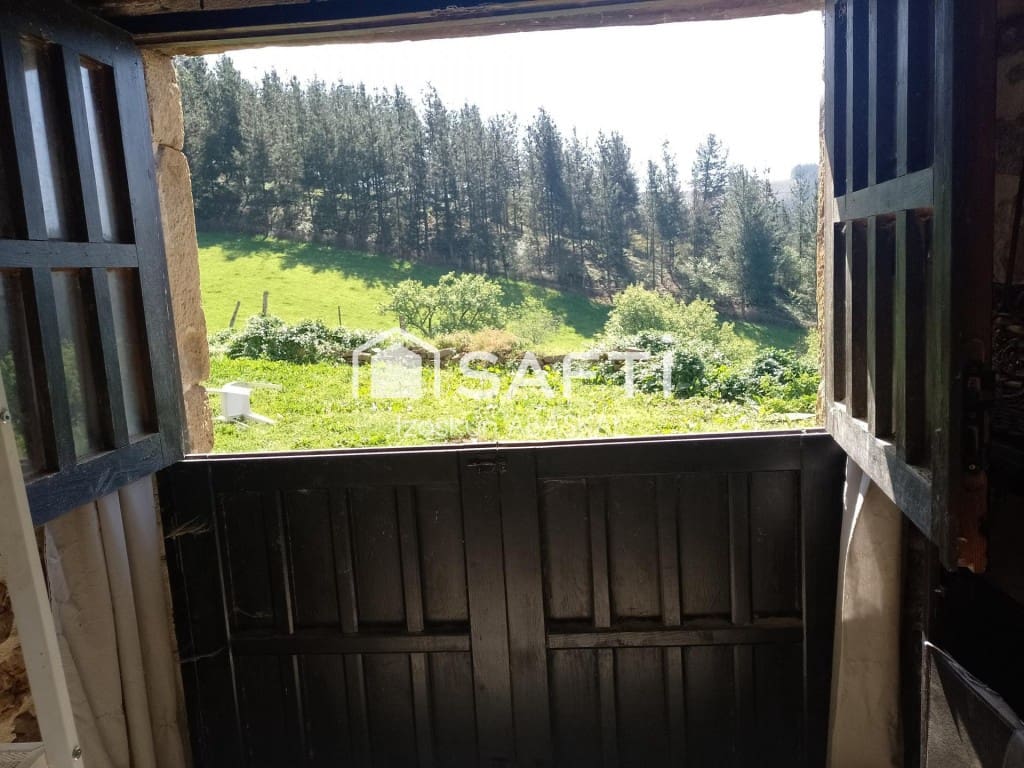 8 soveværelse Finca/Landehus til salg i Amurrio - € 343.000 (Ref: 9630017)