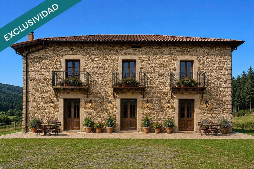 8 bedroom Finca/Country House for sale in Amurrio - € 343,000 (Ref: 9630017)