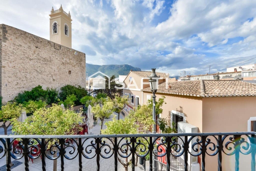 5 makuuhuone Rivitalo myytävänä paikassa Calpe / Calp - 705 000 € (Ref: 9634315)