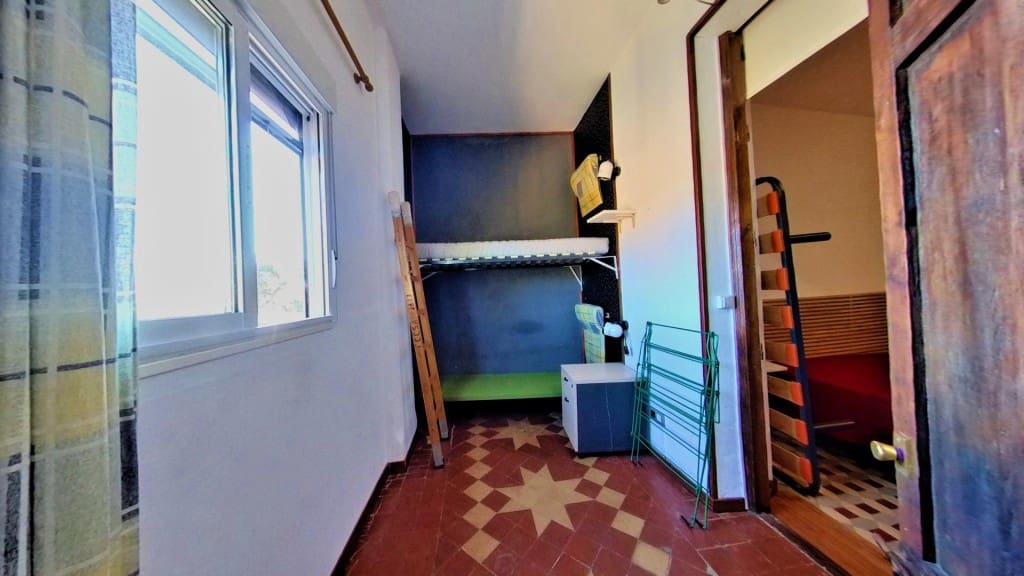 6 slaapkamer Appartement te koop in Sax - € 95.100 (Ref: 9634316)