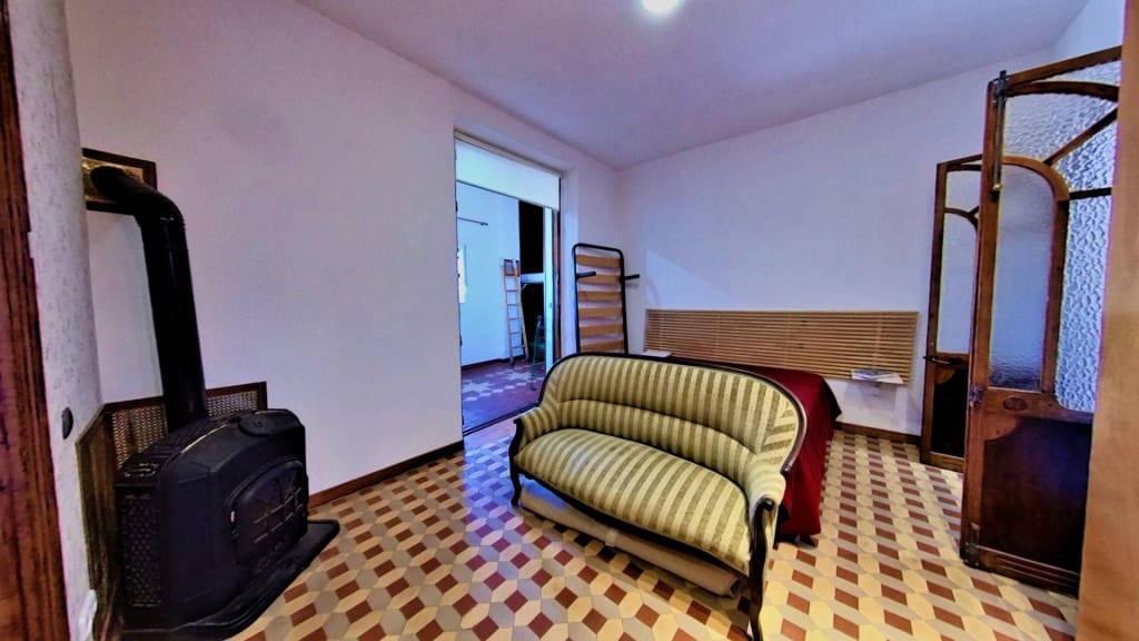 6 slaapkamer Appartement te koop in Sax - € 95.100 (Ref: 9634316)