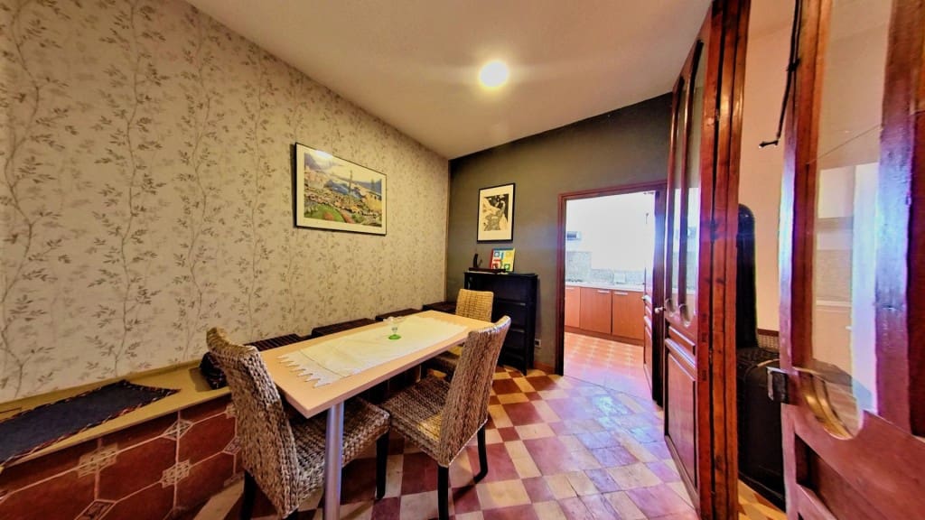 6 slaapkamer Appartement te koop in Sax - € 95.100 (Ref: 9634316)