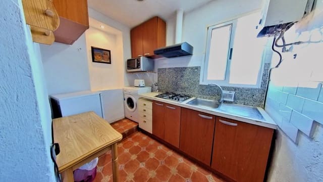 6 slaapkamer Appartement te koop in Sax - € 95.100 (Ref: 9634316)