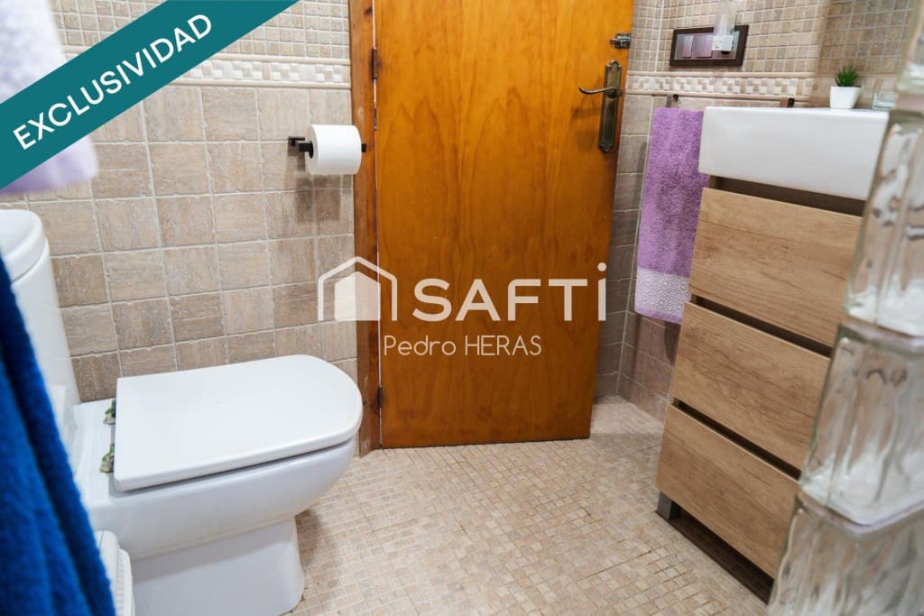 7 makuuhuone Huvila myytävänä paikassa Tordera mukana uima-altaan - 354 000 € (Ref: 9634317)