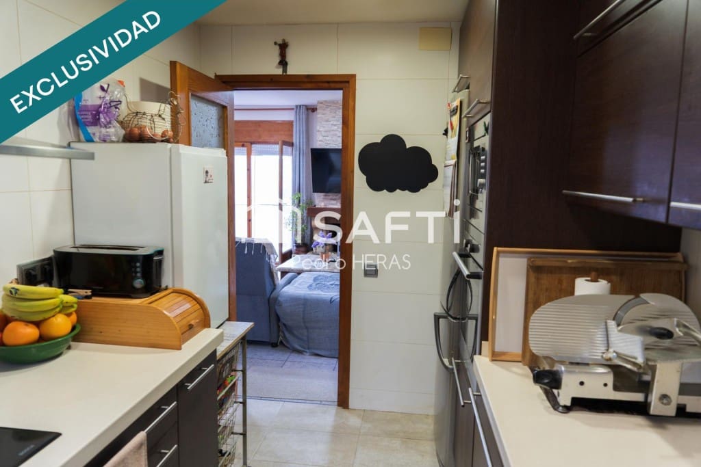 7 makuuhuone Huvila myytävänä paikassa Tordera mukana uima-altaan - 354 000 € (Ref: 9634317)