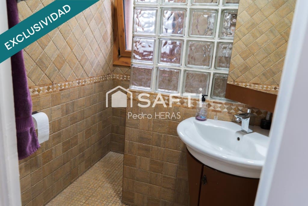 7 makuuhuone Huvila myytävänä paikassa Tordera mukana uima-altaan - 354 000 € (Ref: 9634317)