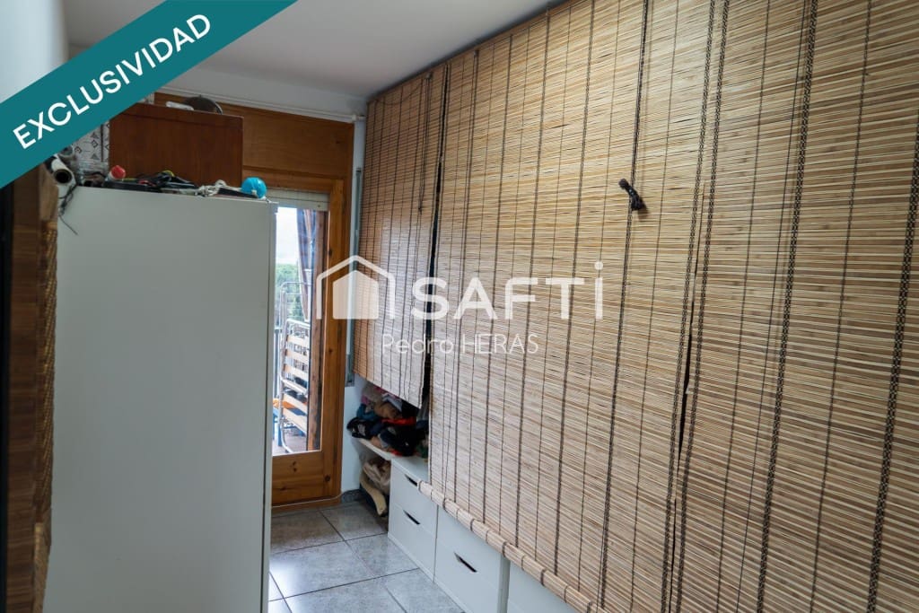 7 makuuhuone Huvila myytävänä paikassa Tordera mukana uima-altaan - 354 000 € (Ref: 9634317)