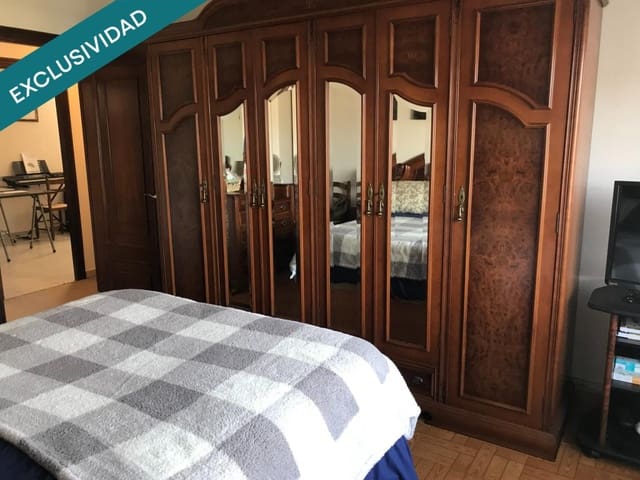 3 makuuhuone Huoneisto myytävänä paikassa Santiago de Compostela - 169 000 € (Ref: 9634318)