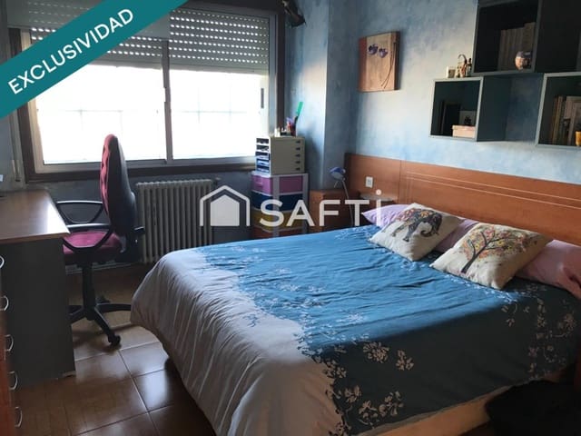 3 makuuhuone Huoneisto myytävänä paikassa Santiago de Compostela - 169 000 € (Ref: 9634318)