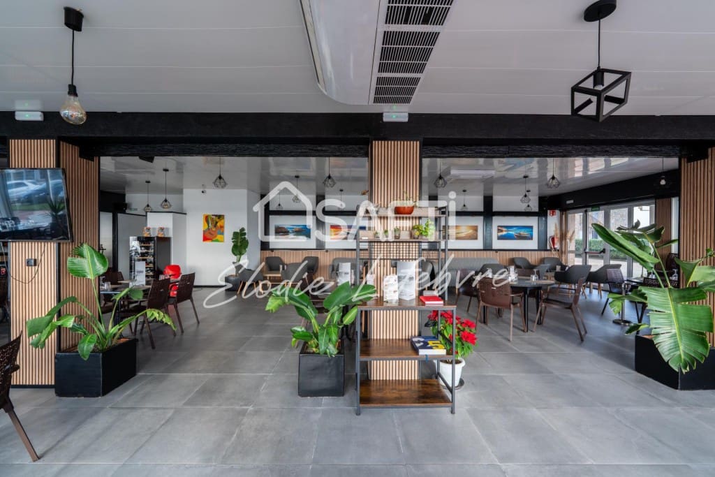 Erhverv til salg i Empuriabrava - € 129.000 (Ref: 9634320)