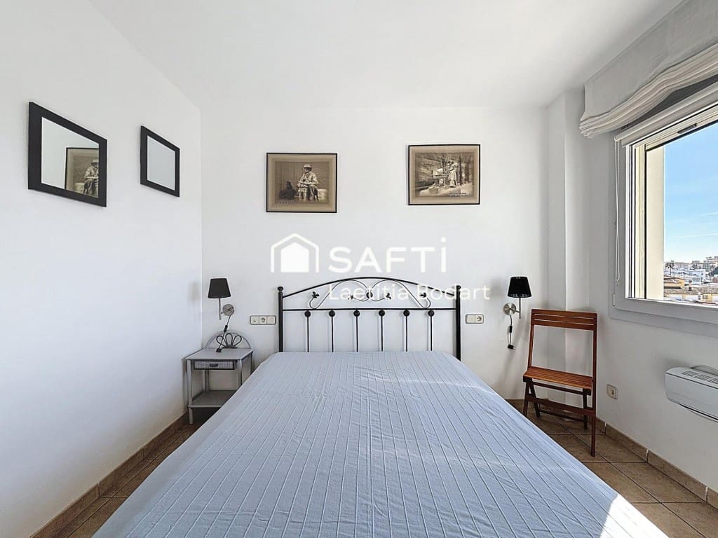 3 bedroom Apartment for sale in Roses - € 249,000 (Ref: 9634321)